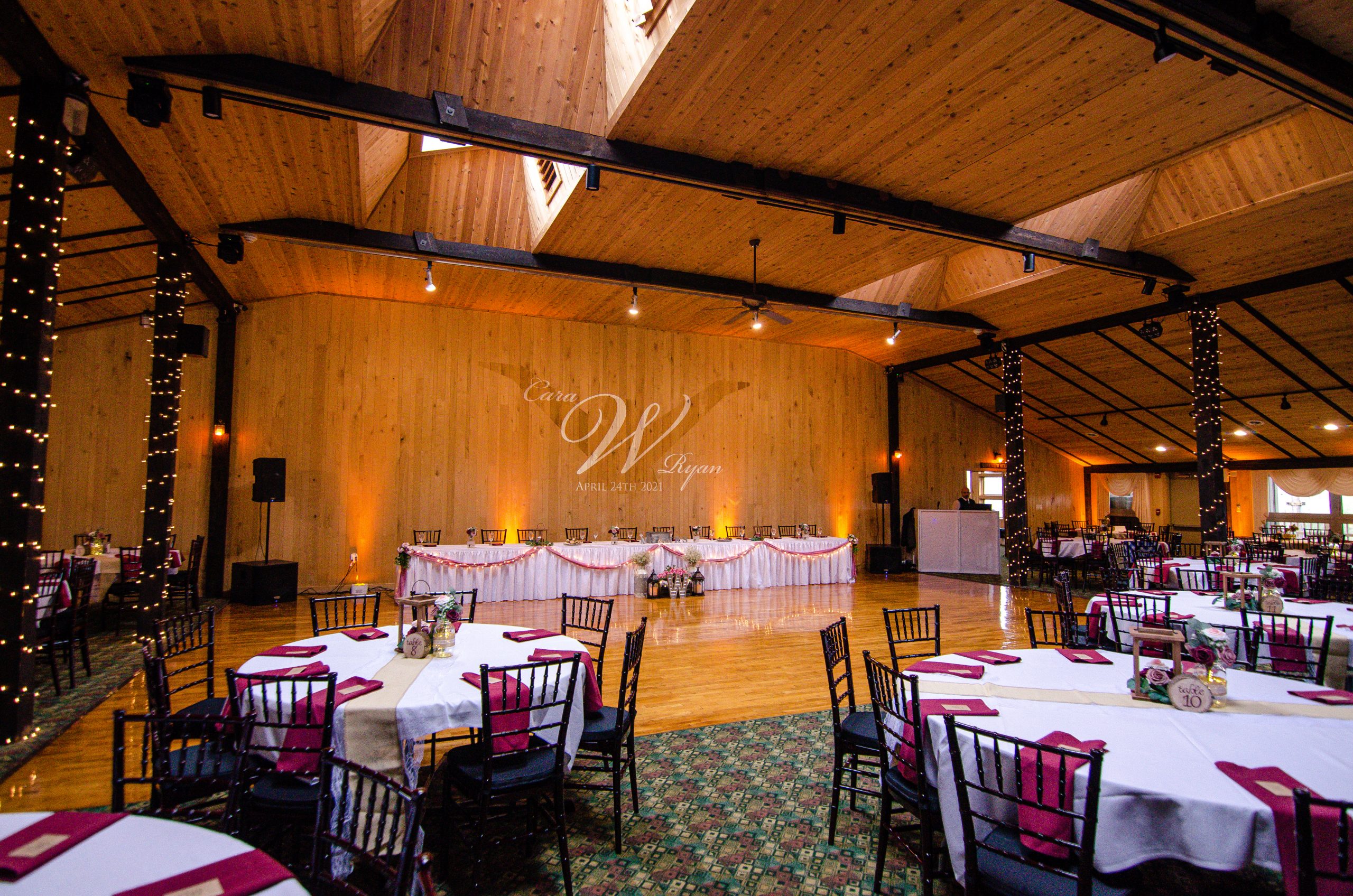 Wedding reception at The Lodge at Indian Lake in the Laurel Highlands